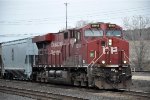 Eastbound manifest eases up to the signal